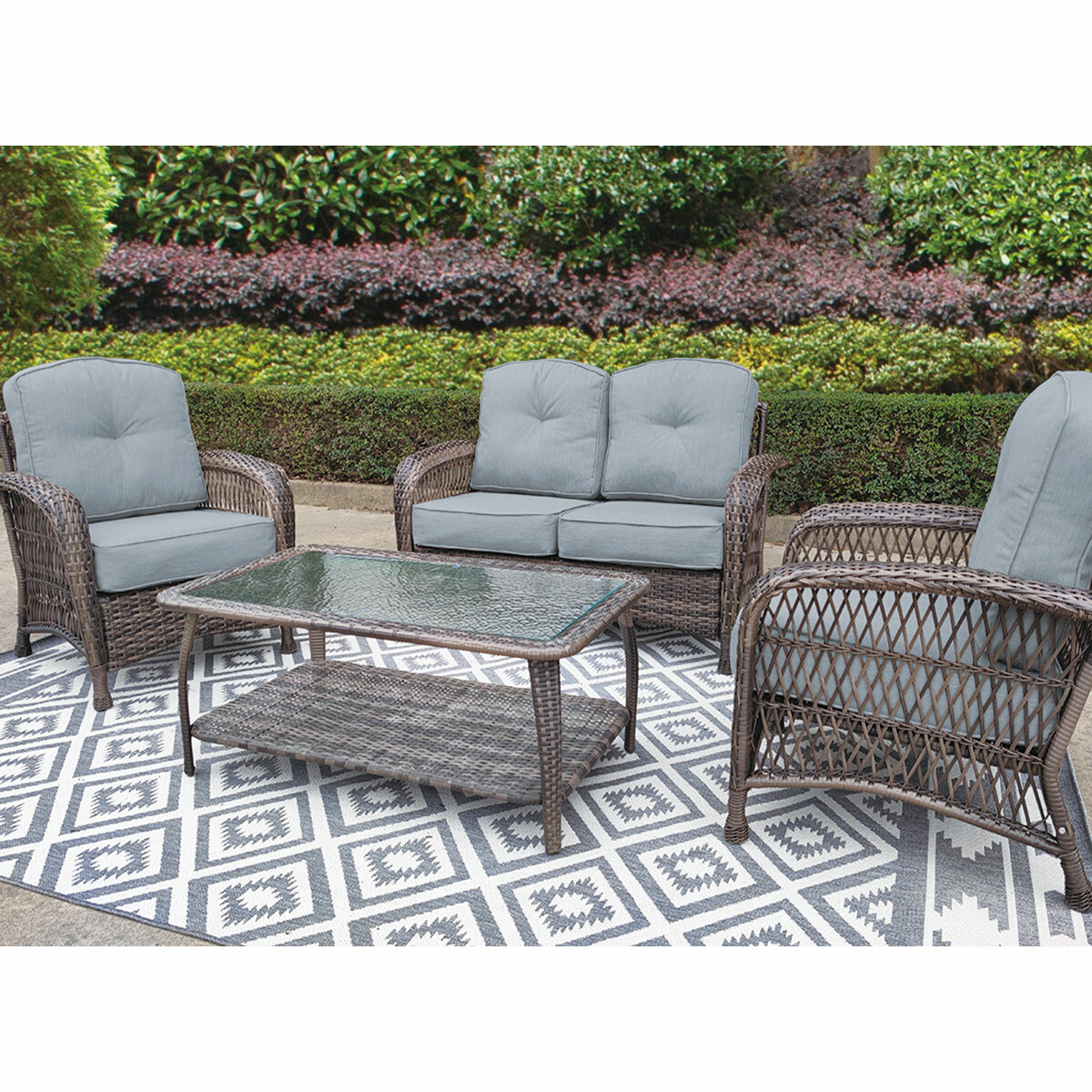 Bellevue 4 piece patio set
