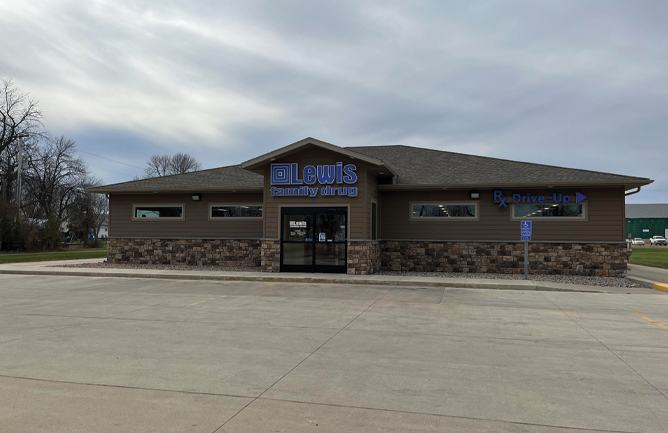 Tracy Minnesota Lewis Family Drug