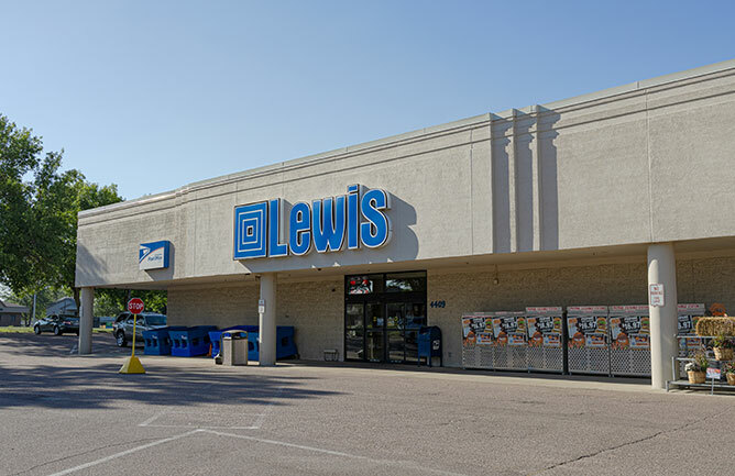 26th and Sycamore exterior